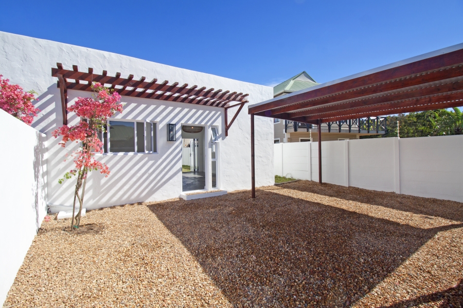 3 Bedroom Property for Sale in Milkwood Park Western Cape